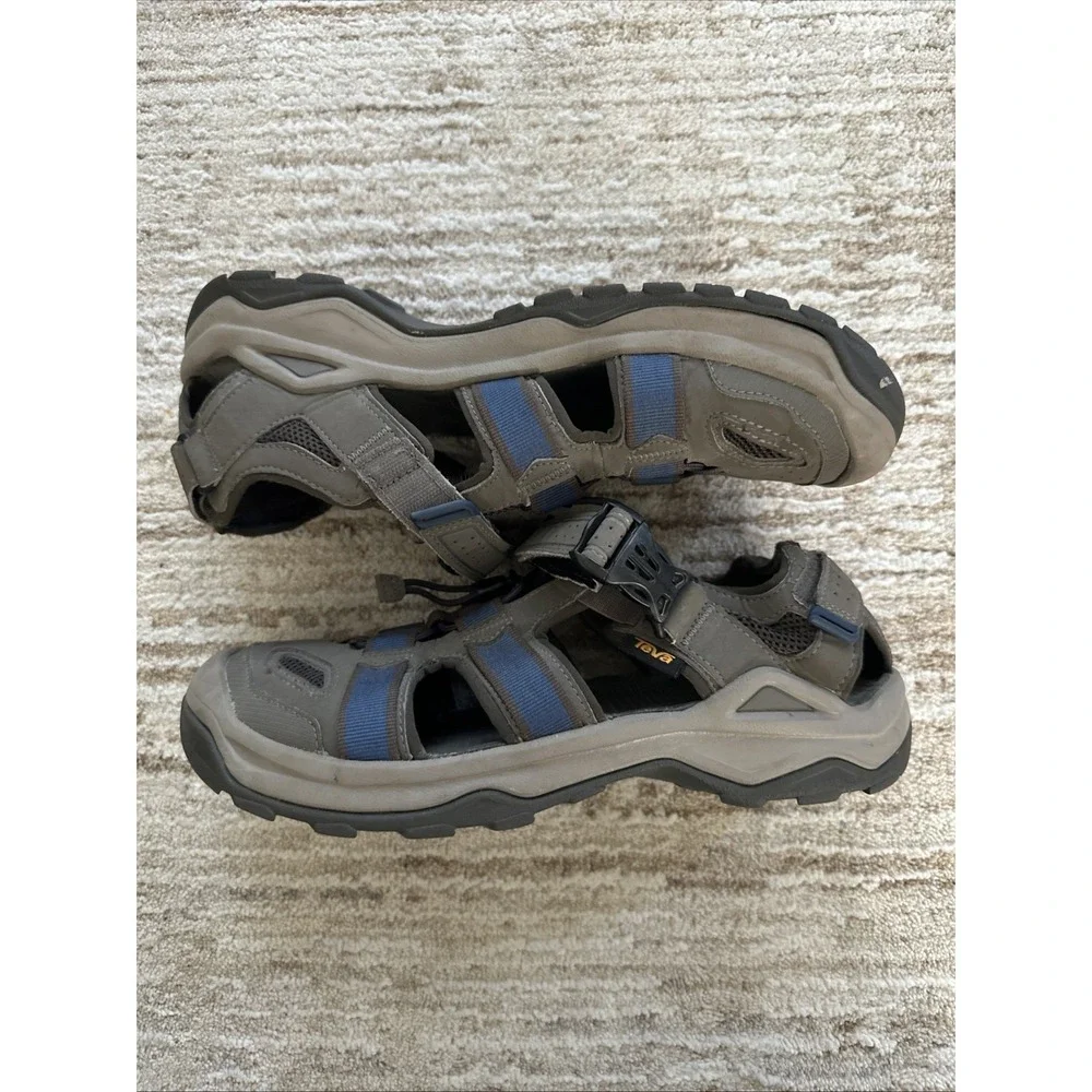 Teva omnium sandals